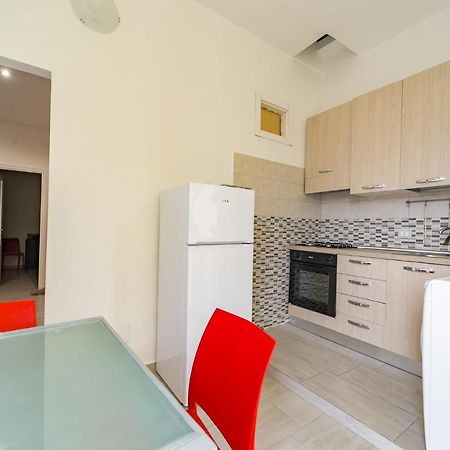 Апартаменты Naranji House Red Relax Альтавилла-Милича Экстерьер фото