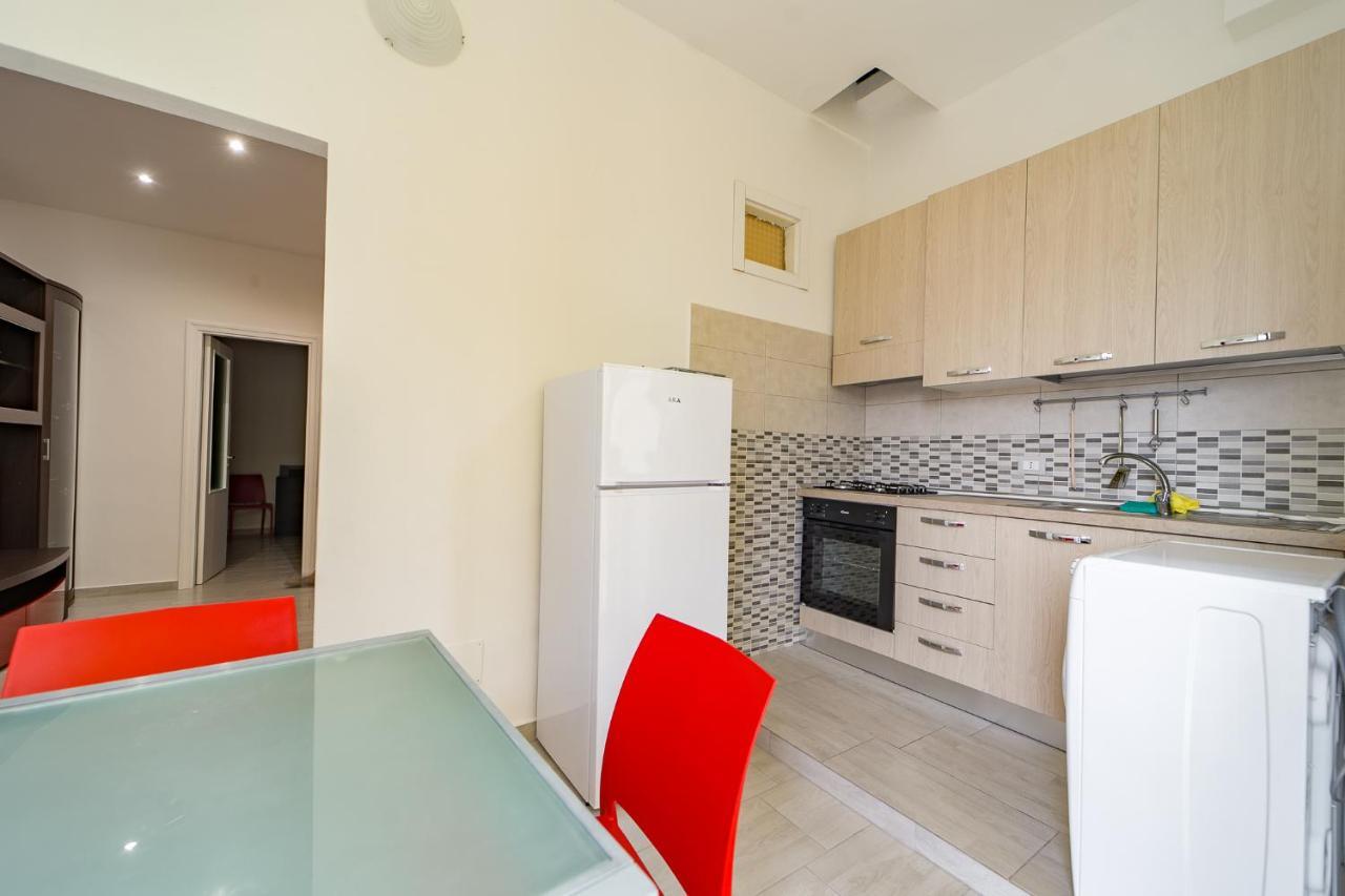 Апартаменты Naranji House Red Relax Альтавилла-Милича Экстерьер фото